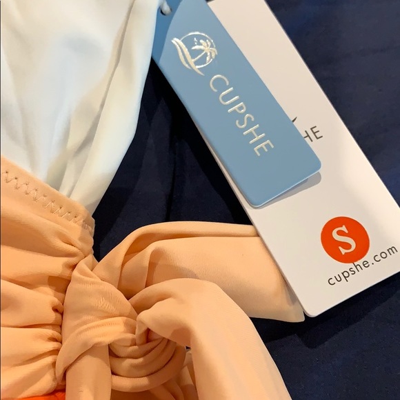 Fantastic swimsuit - Picture 4 of 4